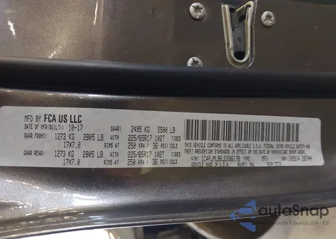 2018 Jeep Cherokee Latitude Plus 4X4 from USA, damaged, VIN 1C4PJMLB6JD586178